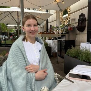 Meet your Posher, Dasha